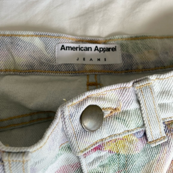 American Apparel Denim Shorts - Picture 2 of 4